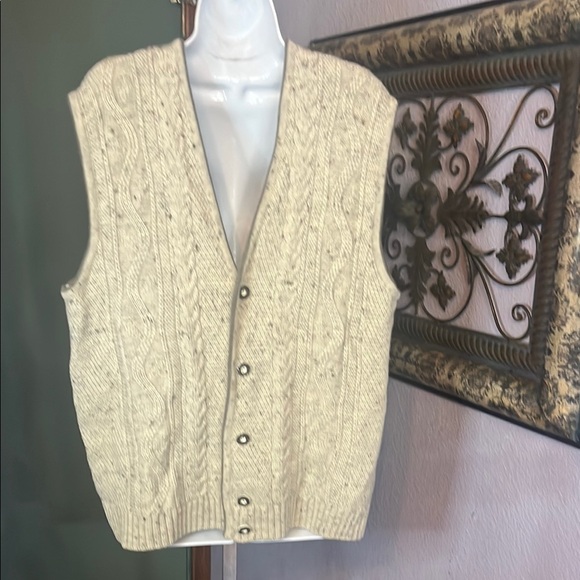 Vintage German made Cream Cable Knit Button-Up Vest - pure virgin wool - Picture 1 of 9